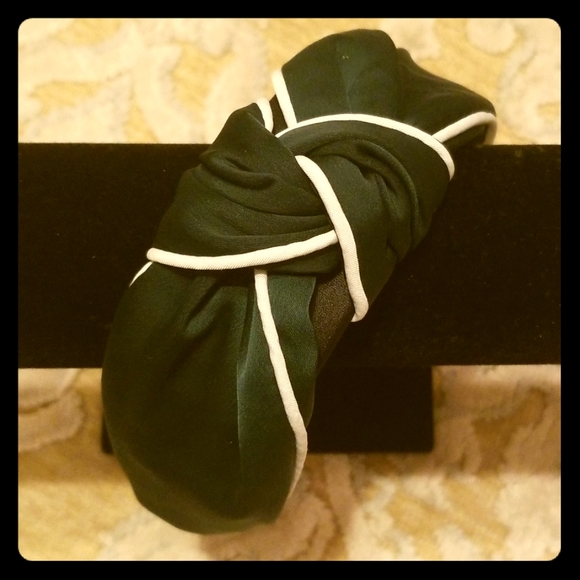 Hunter Green and White Headband - Picture 1 of 4